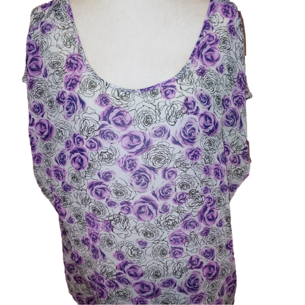 Torrid Tunic Floral Lavender Roses 1X